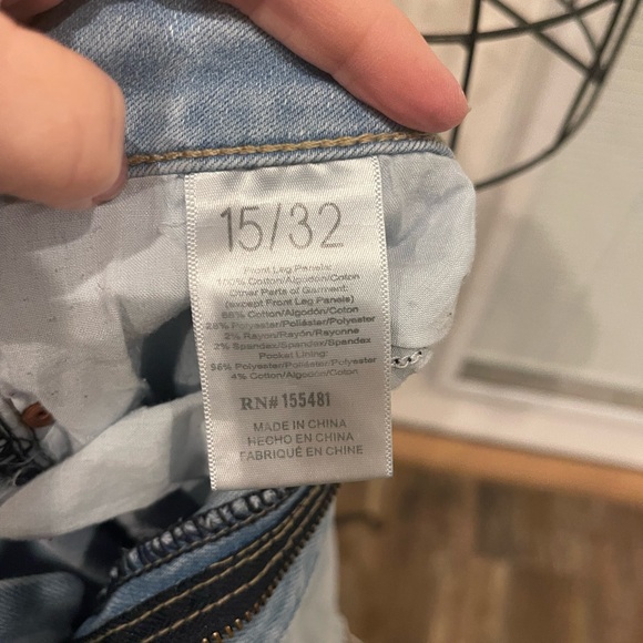 Stylish Light Blue Distressed Skinny Jeans - Picture 9 of 10